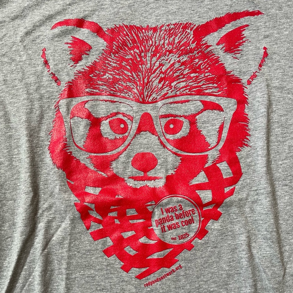 Red Panda Tee - Picture 4 of 5